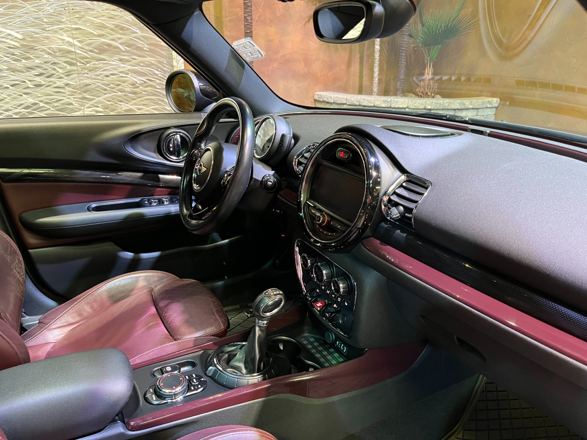 new 2017 MINI Clubman car, priced at $19,800