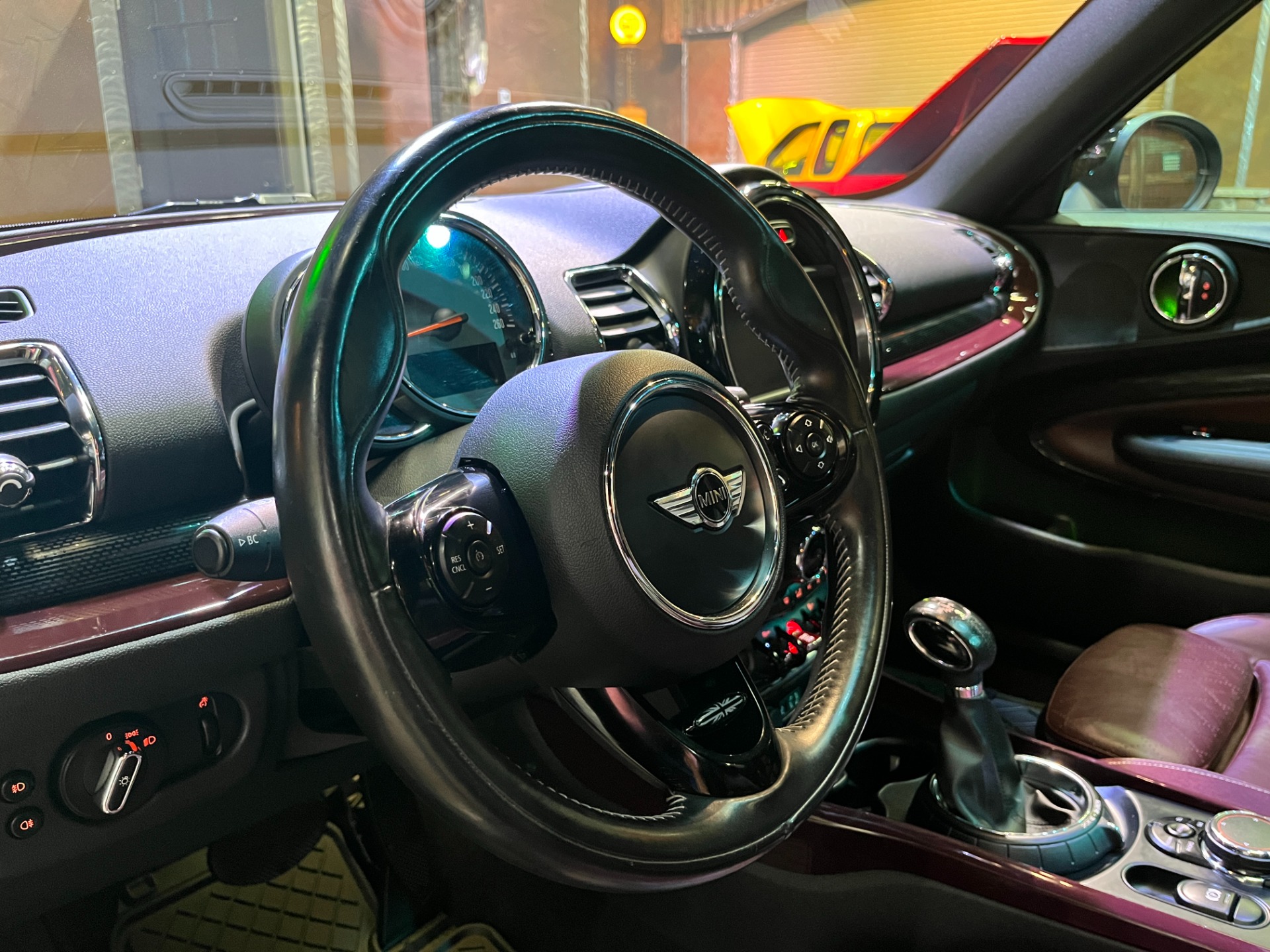 new 2017 MINI Clubman car, priced at $28,800