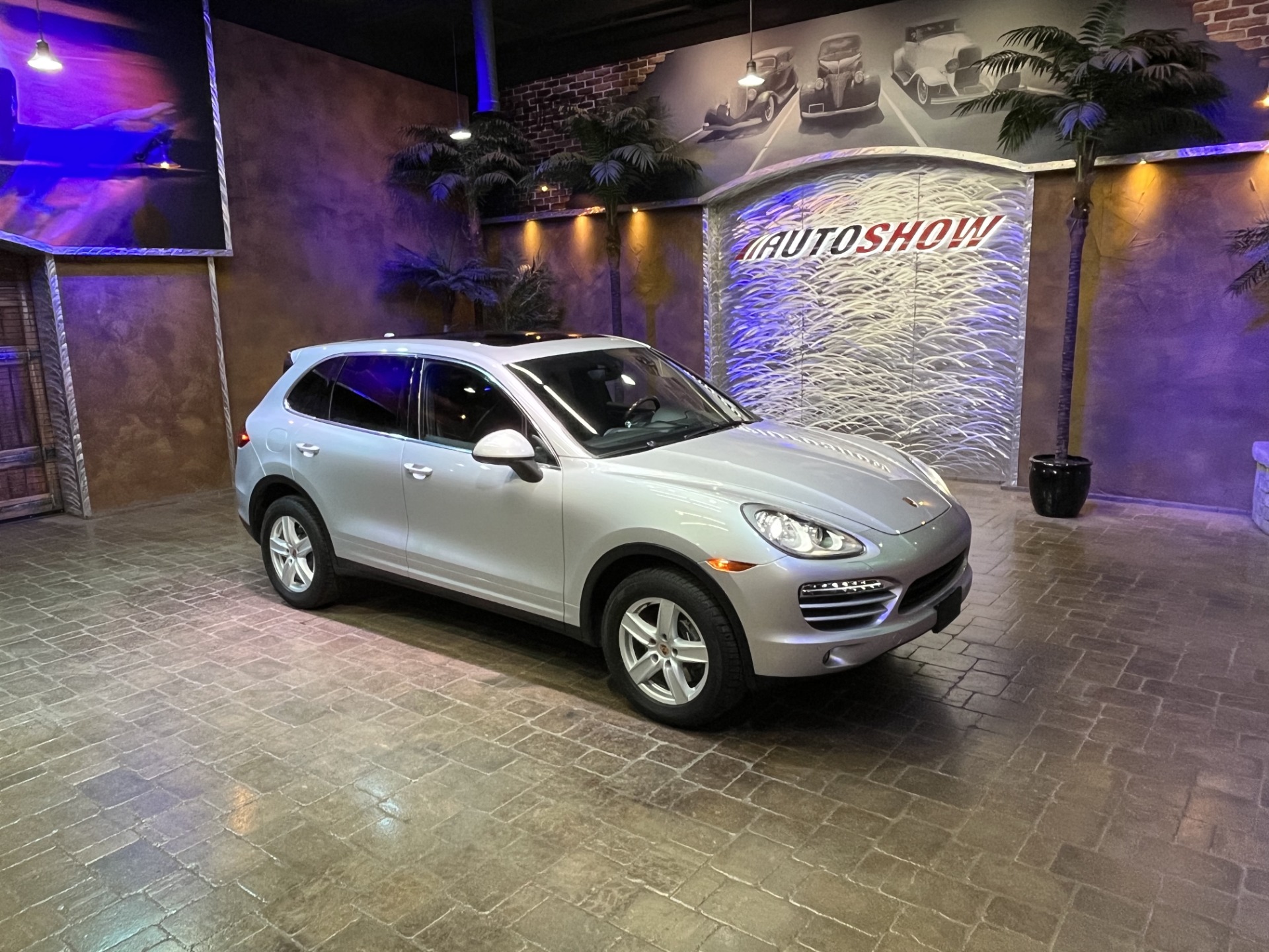 used 2013 Porsche Cayenne car, priced at $23,800